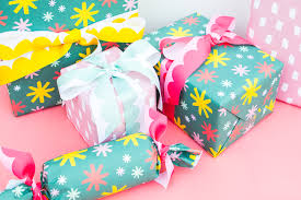 Free Card & Gift Wrap